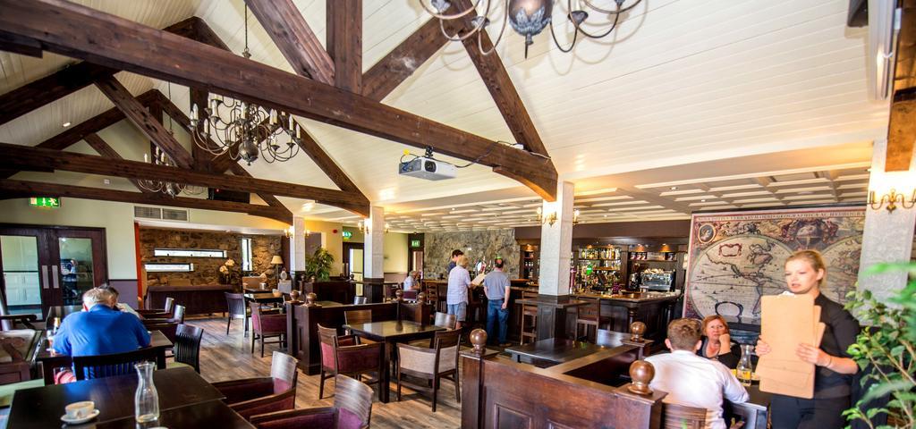 Burren Atlantic Hotel & Holiday Cottages Ballyvaughan Exteriör bild