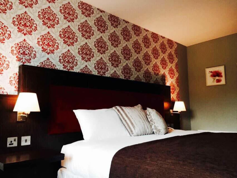 Burren Atlantic Hotel & Holiday Cottages Ballyvaughan Exteriör bild