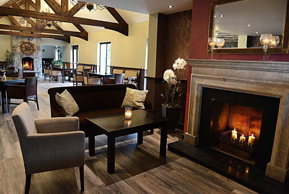Burren Atlantic Hotel & Holiday Cottages Ballyvaughan Exteriör bild