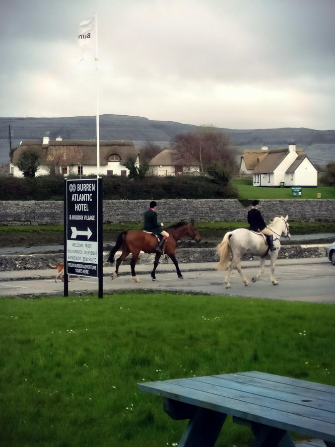 Burren Atlantic Hotel & Holiday Cottages Ballyvaughan Exteriör bild